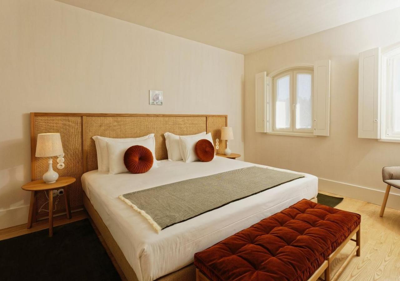 Montebelo Vista Alegre Ilhavo Hotel Extérieur photo A bedroom at the hotel